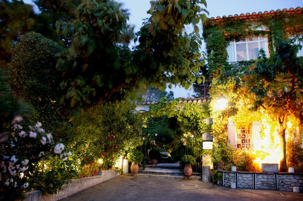 La Regalido Ξενοδοχείο Fontvieille Εξωτερικό φωτογραφία